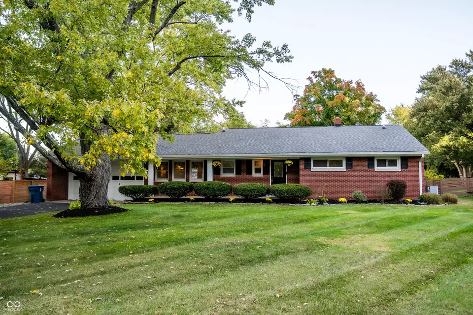 Exterior - 4844 E 71st St, Indianapolis, IN 46220 photo 3 of 11
