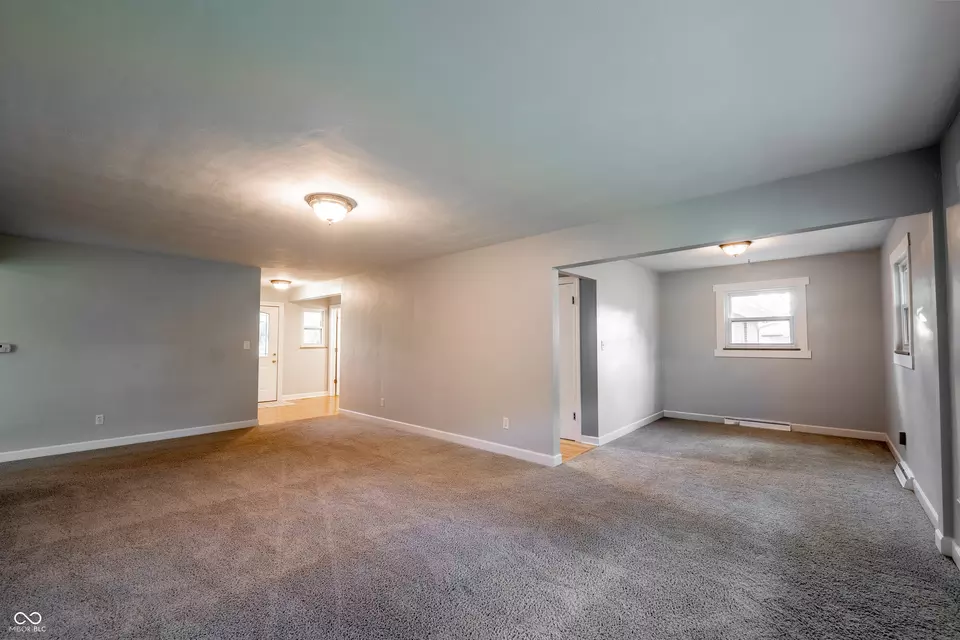 Living - 4844 E 71st St, Indianapolis, IN 46220 photo 3 of 7