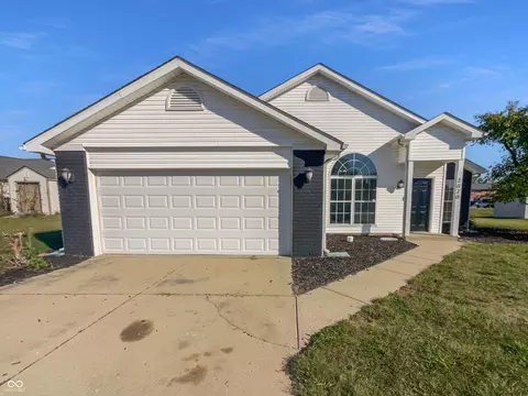 2020 Pheasant Run, Westfield, IN 46074