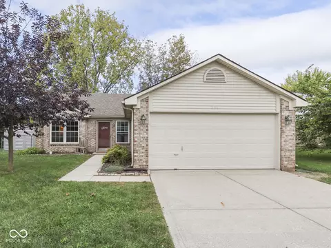 394 Polk Village Rd, Greenwood, IN 46143