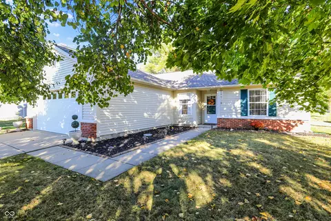 1001 Tulip Way, Fortville, IN 46040