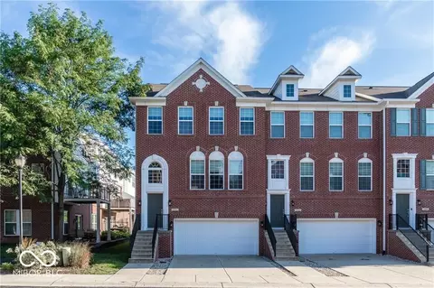 772 Ivy Ln, Carmel, IN 46032