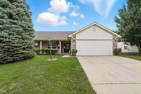 1369 Mulberry Ct, Greenfield, IN 46140