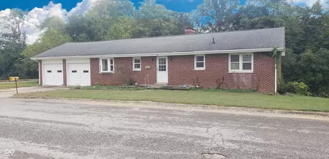 201 S Water St, Brownstown, IN 47220