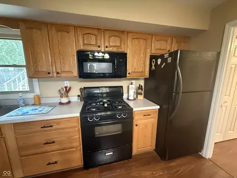 133 Hauser Dr, Hope, IN 47246 photo 12