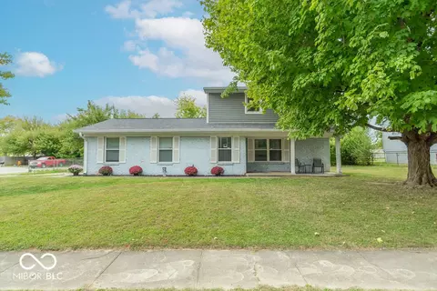 5301 Gambel Rd, Indianapolis, IN 46221