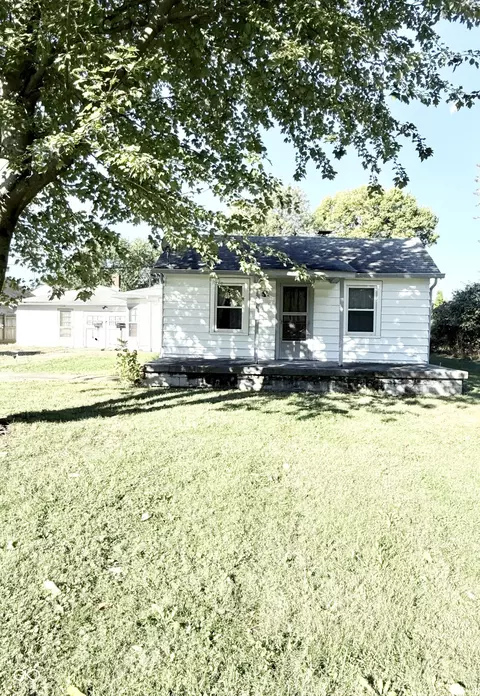500 Averitt Rd, Greenwood, IN 46142