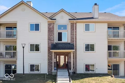 12515 Timber Creek Dr UNIT 1, Carmel, IN 46032
