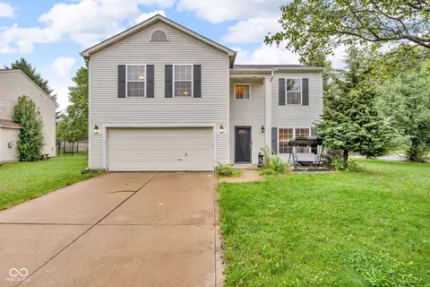 6634 Frankenberger Dr, Indianapolis, IN 46237