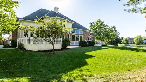 Exterior - 5304 Gray Eagle Ct, Carmel, IN 46033 photo 12 of 12