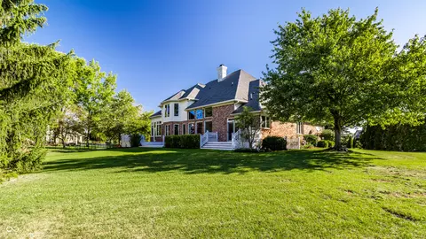 Exterior - 5304 Gray Eagle Ct, Carmel, IN 46033 photo 10 of 12