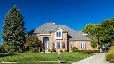 5304 Gray Eagle Ct, Carmel, IN 46033