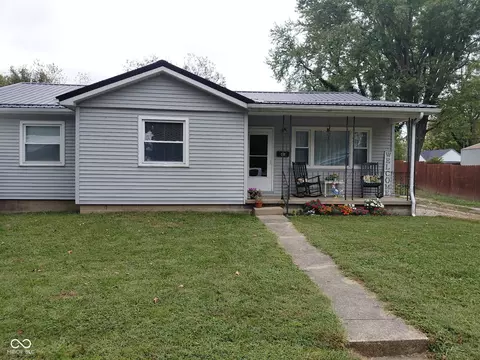 438 S Harrison St, Spencer, IN 47460