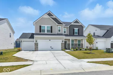 7301 Deerberg Dr, Indianapolis, IN 46259