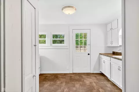 Other - 2212 Mapleton Ct, Columbus, IN 47201 photo 3 of 7