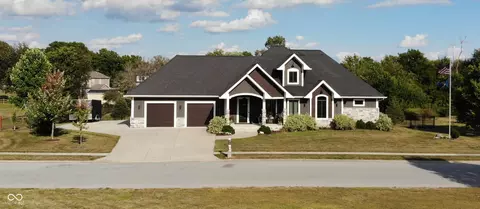 8807 Watkins Ln, Clayton, IN 46118