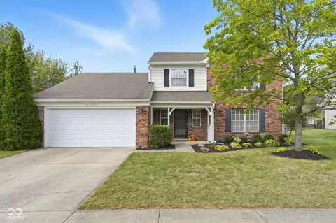 10959 Gate Cir, Fishers, IN 46038