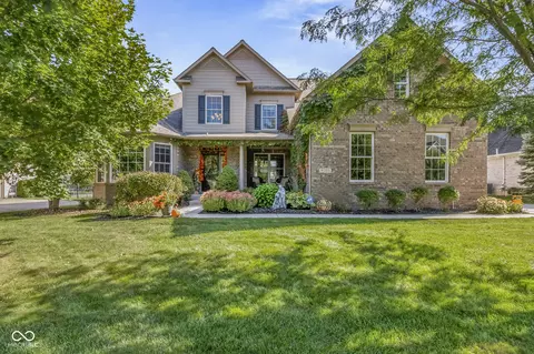 9986 Wild Turkey Row, Mccordsville, IN 46055