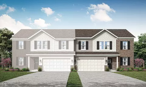 2865 Woods Edge Dr, Greenwood, IN 46143