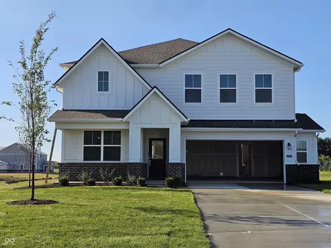 5465 Alexander Ridge Dr, Mccordsville, IN 46055