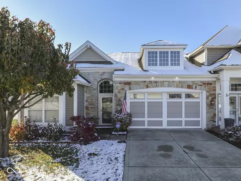 1000 Mount Olive Rd, Whiteland, IN 46184