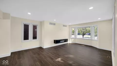 Living - 588 Johnson St, Gary, IN 46402 photo 2 of 3