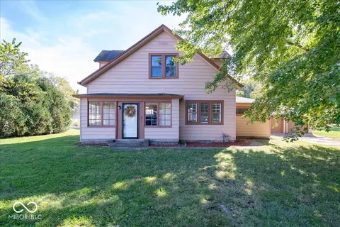 5477 S Main St, Fountaintown, IN 46130