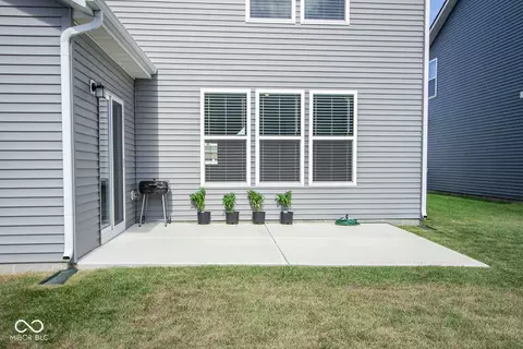 Exterior - 9343 Casey Rd, Pendleton, IN 46064 photo 5 of 9
