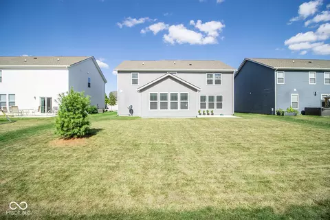 Exterior - 9343 Casey Rd, Pendleton, IN 46064 photo 4 of 9