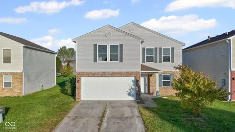 804 Wheatgrass Dr, Greenwood, IN 46143