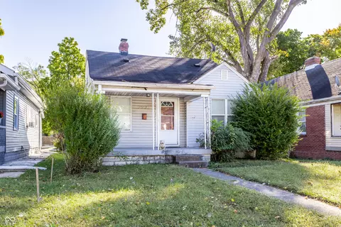 2927 Station St, Indianapolis, IN 46218