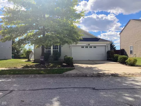10869 Parker Dr, Indianapolis, IN 46231