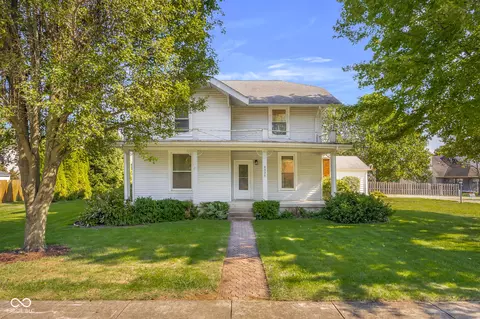 4335 River Rd, Columbus, IN 47203