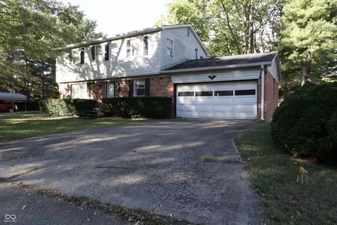 424 N Manifold St, Ingalls, IN 46048