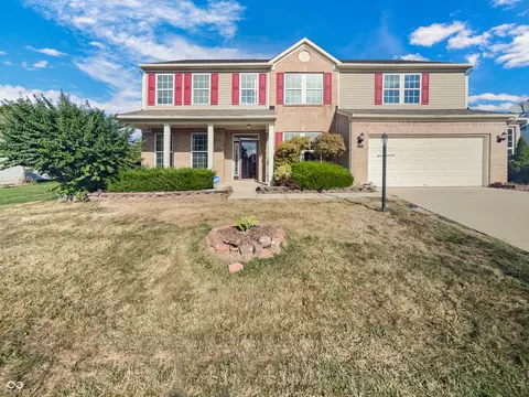 8358 Balmoral Dr, Avon, IN 46123