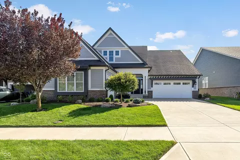7229 Delmont Dr, Carmel, IN 46033