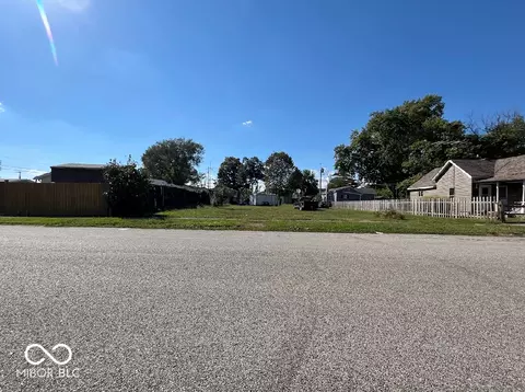 316 N Henry St, Martinsville, IN 46151