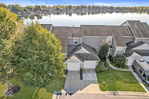 7389 E 209th St, Noblesville, IN 46062
