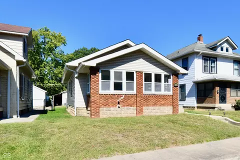 1922 Westview Dr, Indianapolis, IN 46221