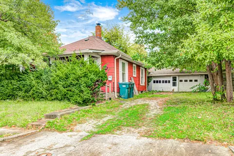406 Louise Ave, Crawfordsville, IN 47933