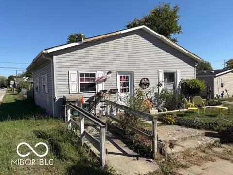 539 N Plum St, Albany, IN 47320