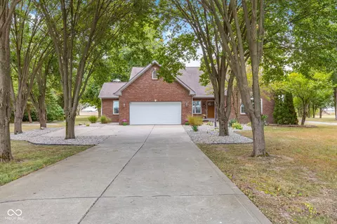 7321 W 300 S, Jamestown, IN 46147