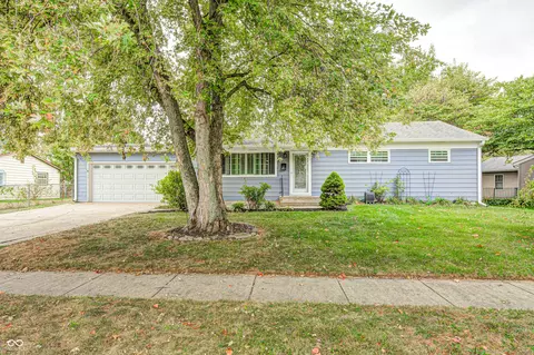609 Maple Ln, Brownsburg, IN 46112