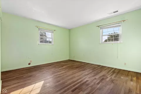 8029 E 13th St, Indianapolis, IN 46219 photo 8