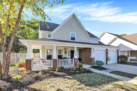 2894 Brooks Bend Dr, Carmel, IN 46032