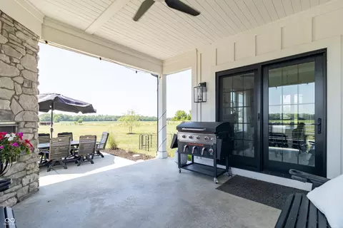 Exterior - 5140 N 800 E, Wilkinson, IN 46186 photo 5 of 9