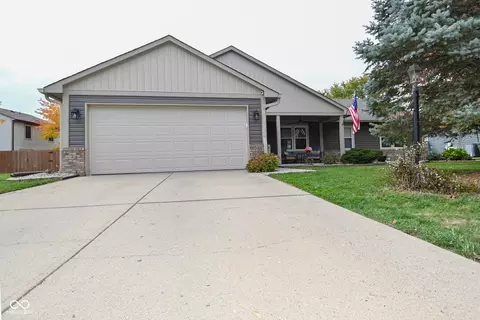 5816 Spring Oaks Way, Indianapolis, IN 46237