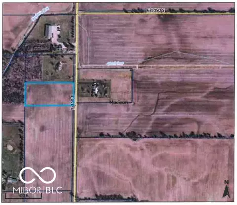 1060 S 300 E, Markleville, IN 46056