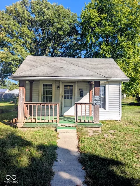 2318 A Ave, New Castle, IN 47362