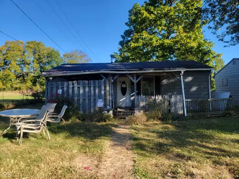 1400 E 24th St, Muncie, IN 47302 photo 2